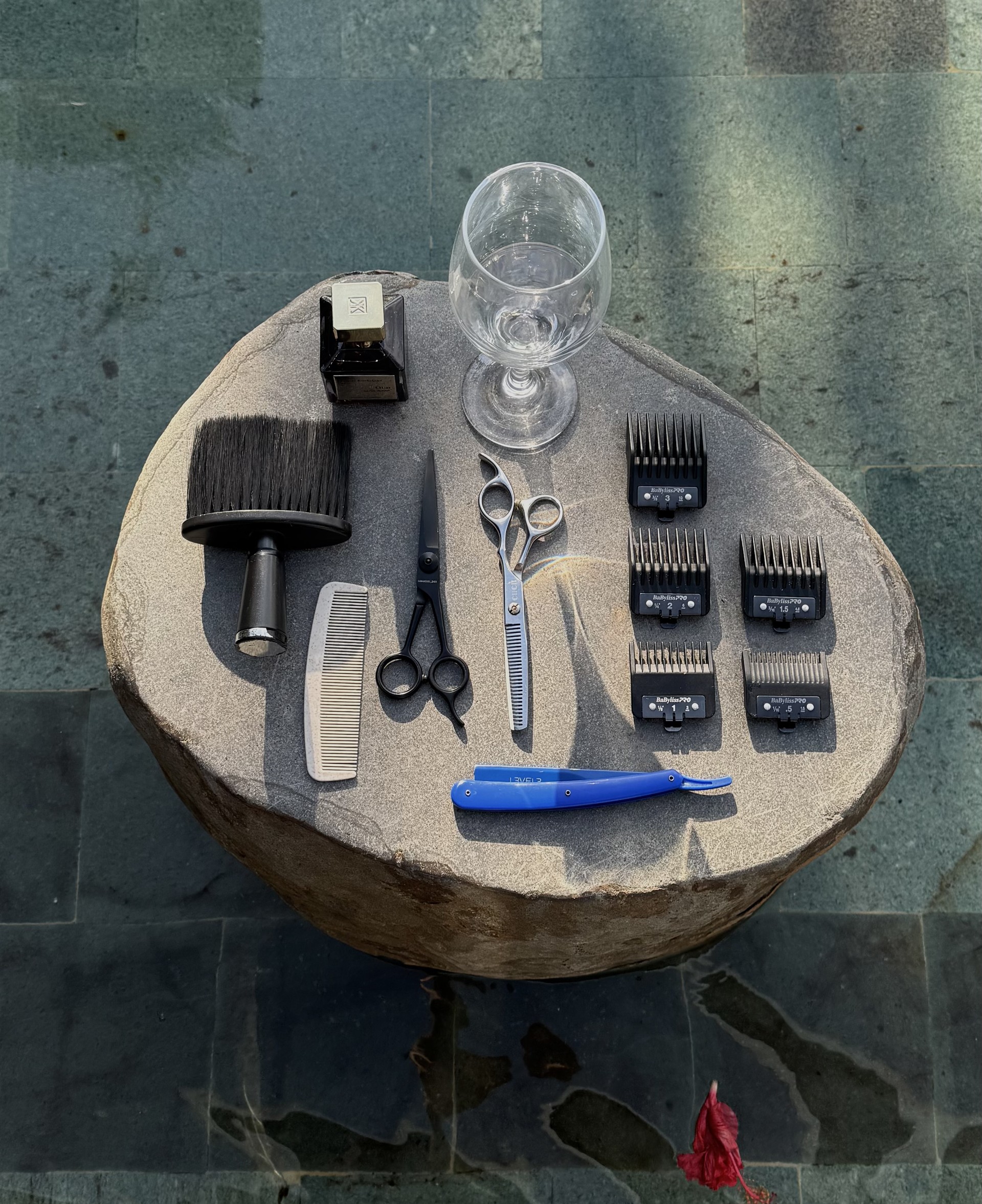 Brosses, peignes et outils de coiffure du Cabinet